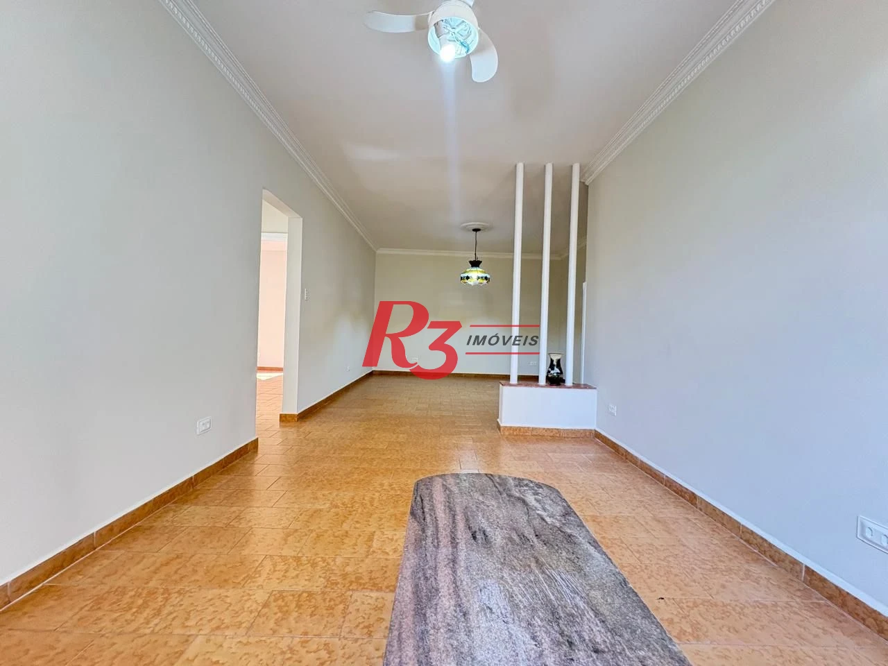 Apartamento com 2 dormitórios para alugar, 110 m² por R$ 3.700,02/mês - Embaré - Santos/SP