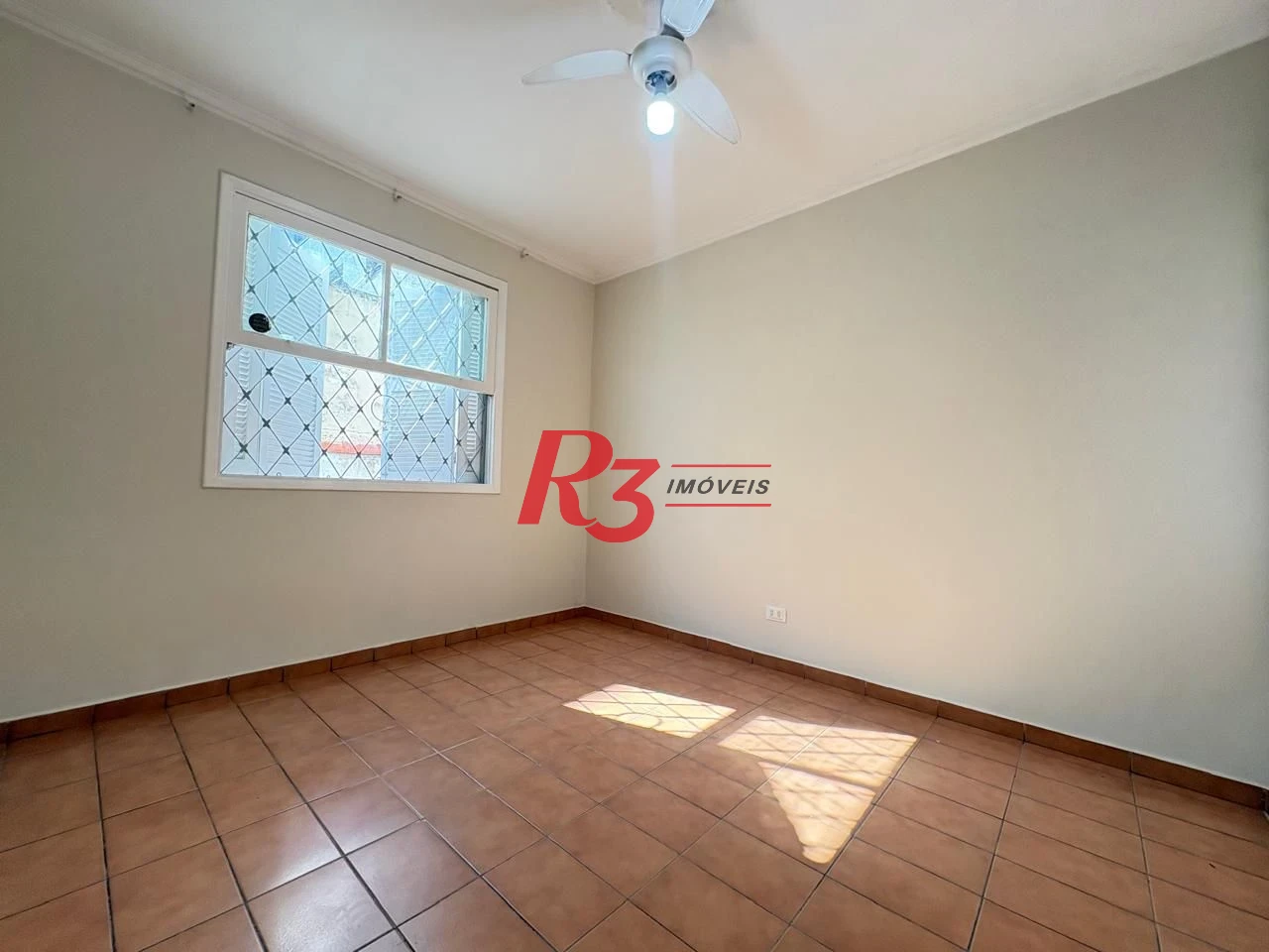 Apartamento com 2 dormitórios para alugar, 110 m² por R$ 3.700,02/mês - Embaré - Santos/SP