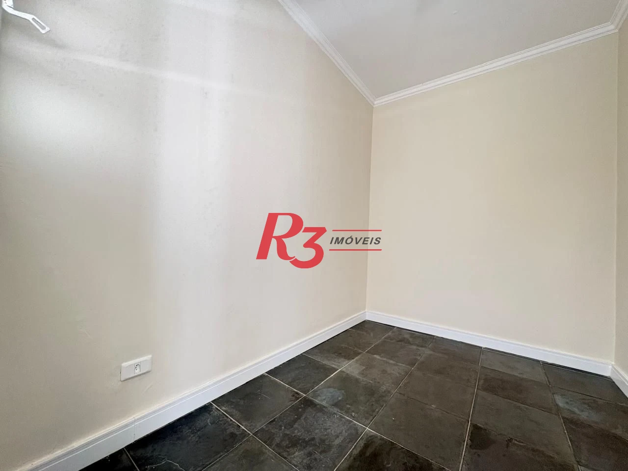 Apartamento com 2 dormitórios para alugar, 110 m² por R$ 3.700,02/mês - Embaré - Santos/SP