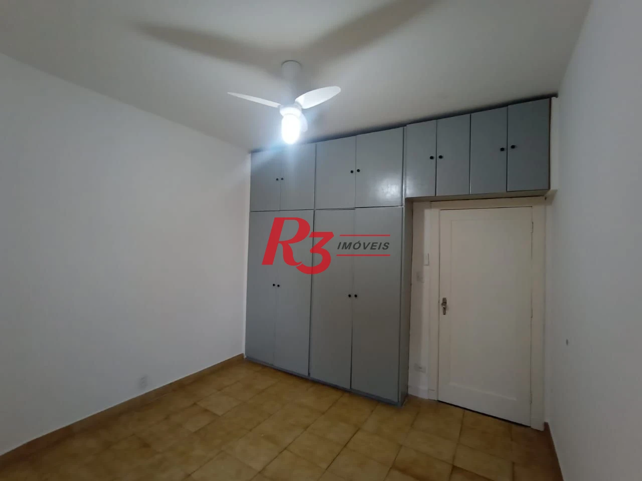 Apartamento com 1 dormitório à venda, 68 m² por R$ 320.000,00 - Itararé - São Vicente/SP
