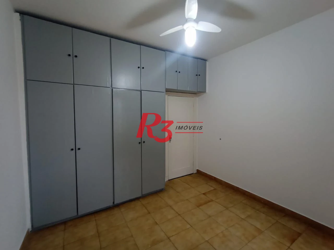 Apartamento com 1 dormitório à venda, 68 m² por R$ 320.000,00 - Itararé - São Vicente/SP