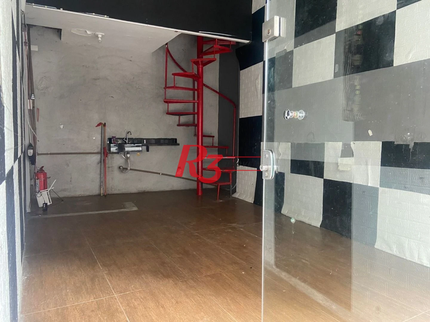 Loja para alugar, 40 m² por R$ 4.200,00/mês - Gonzaga - Santos/SP
