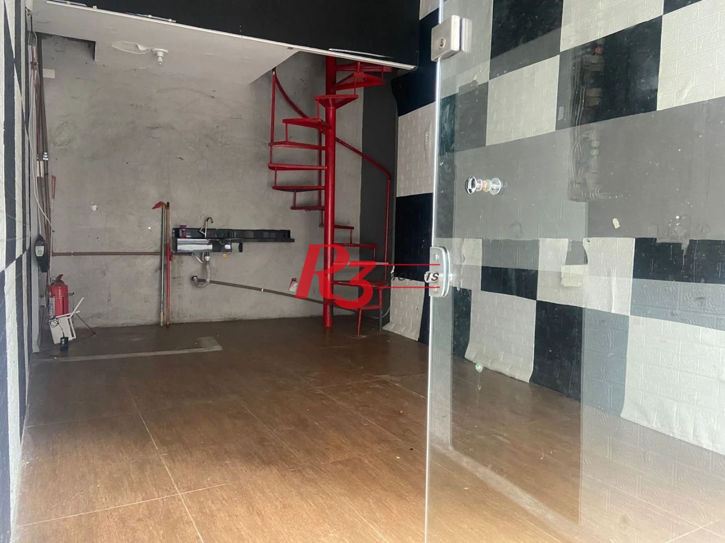 Loja para alugar, 40 m² por R$ 4.200,00/mês - Gonzaga - Santos/SP