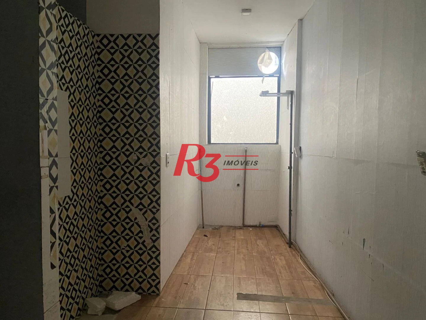 Loja para alugar, 40 m² por R$ 4.200,00/mês - Gonzaga - Santos/SP