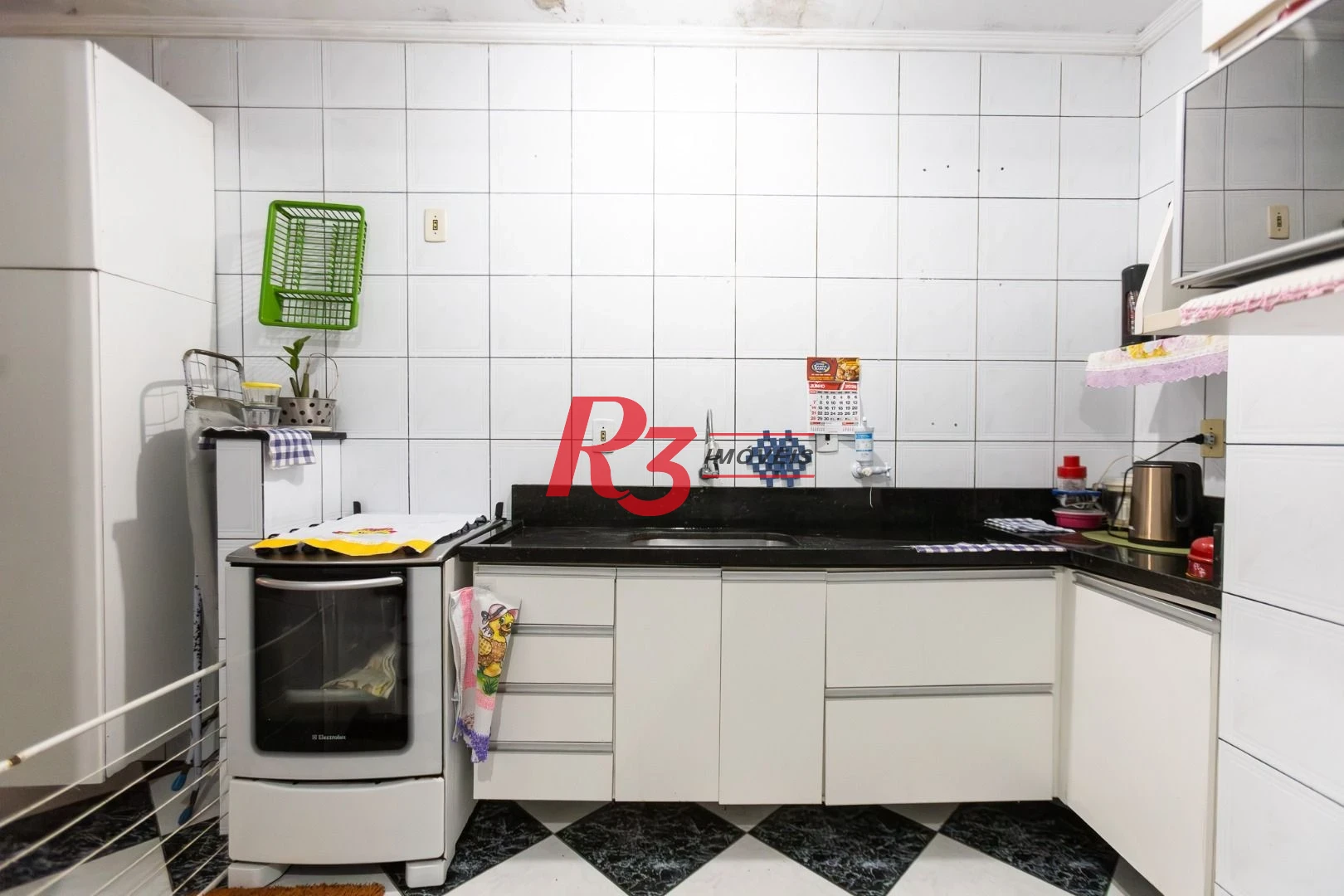 Casa com 2 dormitórios à venda, 90 m² por R$ 418.000,00 - Castelo - Santos/SP