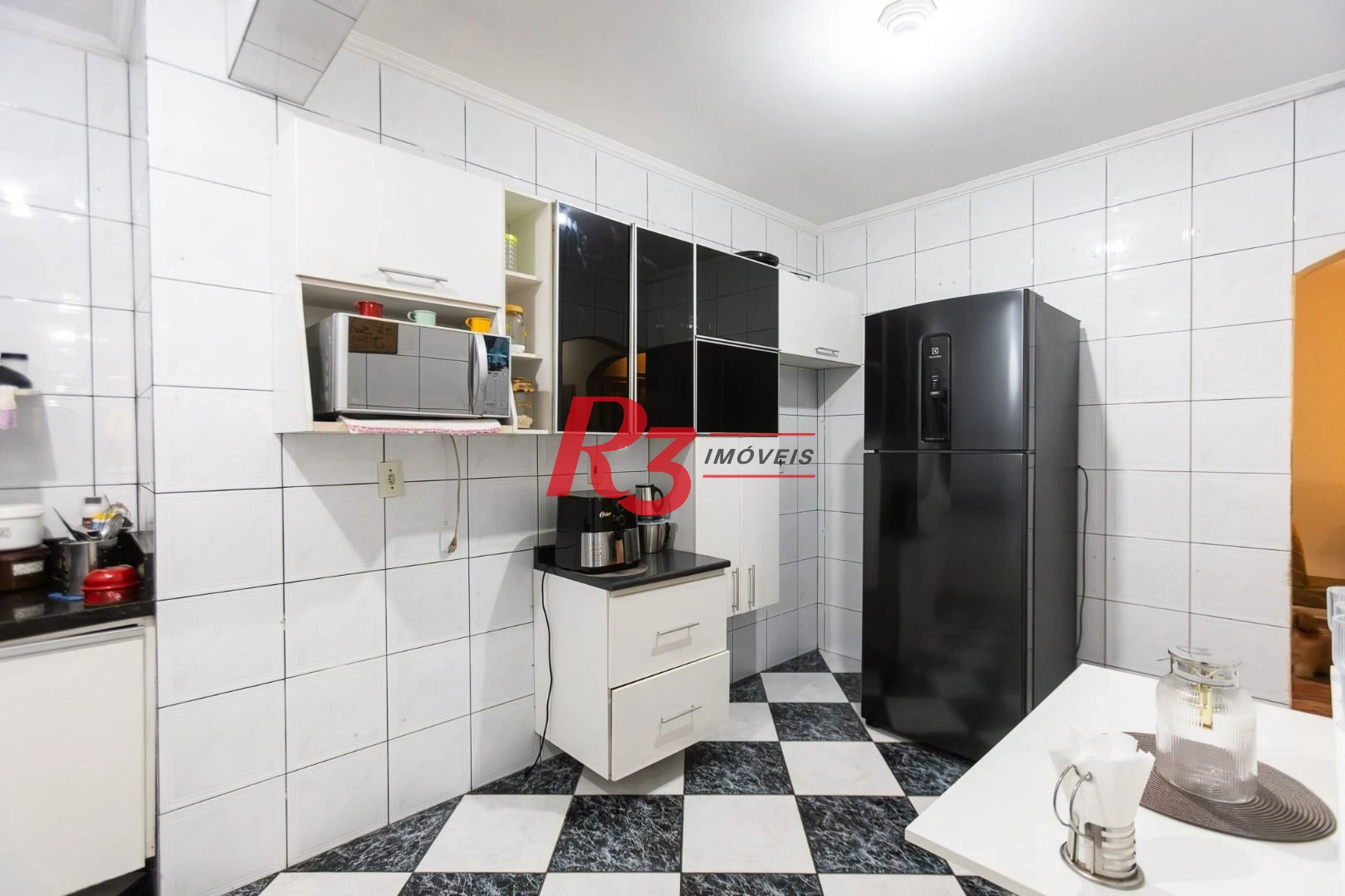 Casa com 2 dormitórios à venda, 90 m² por R$ 418.000,00 - Castelo - Santos/SP