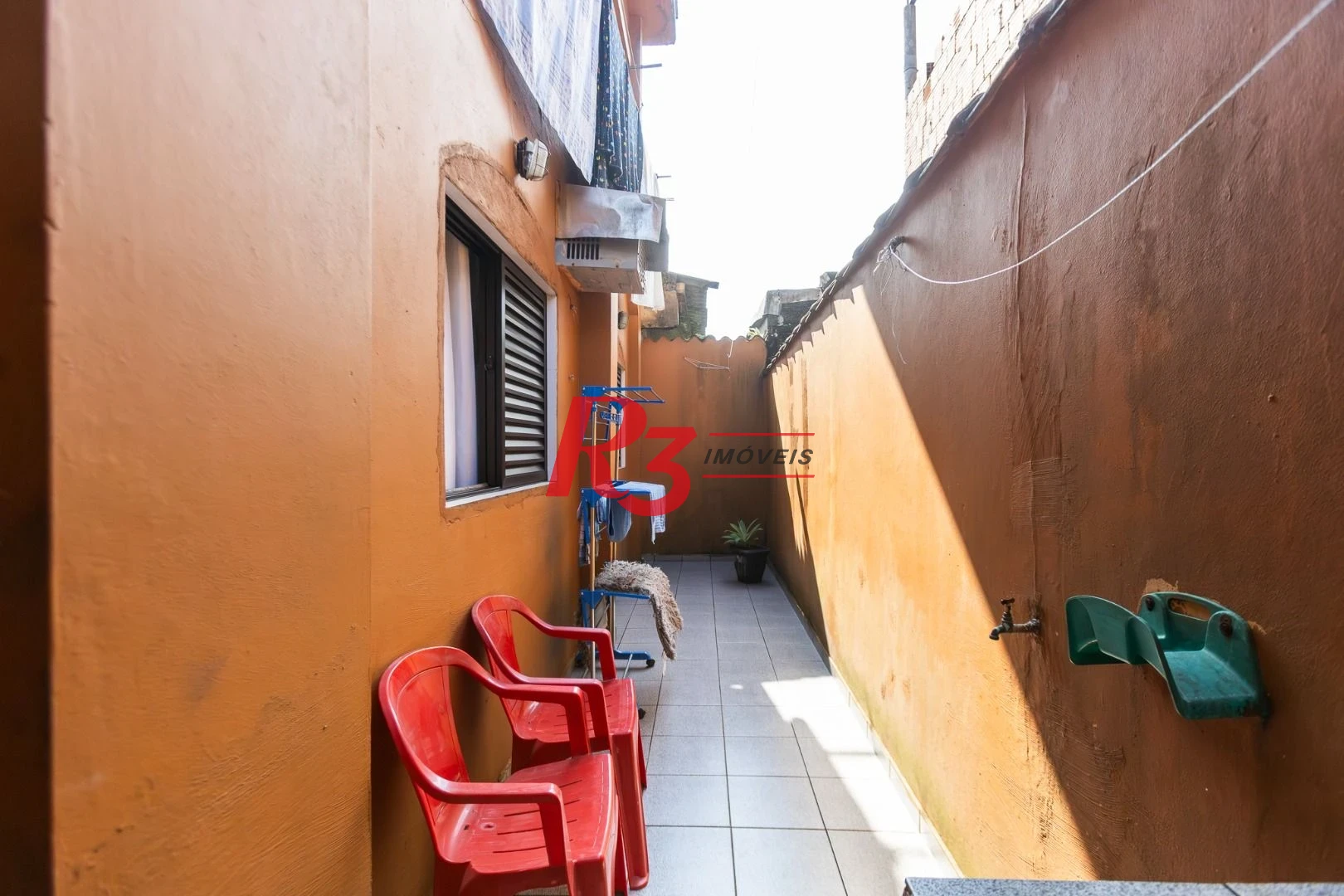 Casa com 2 dormitórios à venda, 90 m² por R$ 418.000,00 - Castelo - Santos/SP