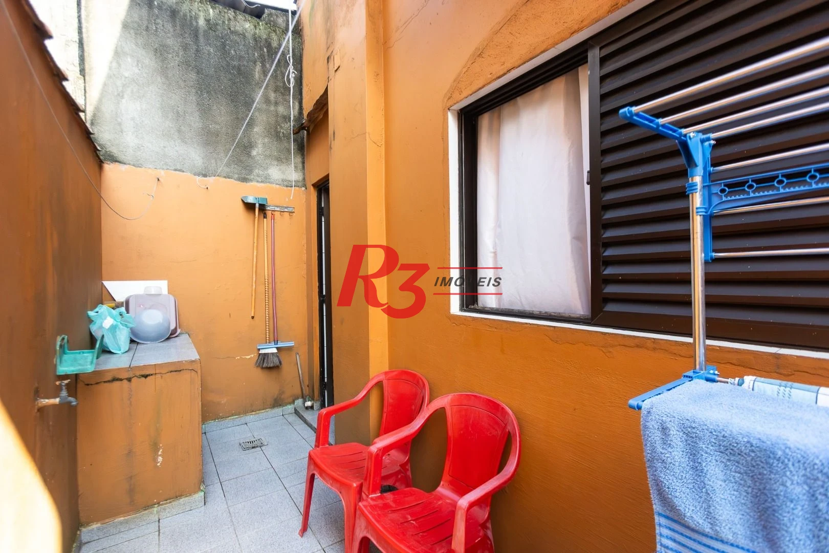 Casa com 2 dormitórios à venda, 90 m² por R$ 418.000,00 - Castelo - Santos/SP