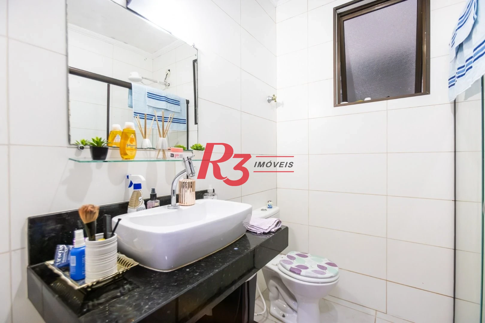 Casa com 2 dormitórios à venda, 90 m² por R$ 418.000,00 - Castelo - Santos/SP