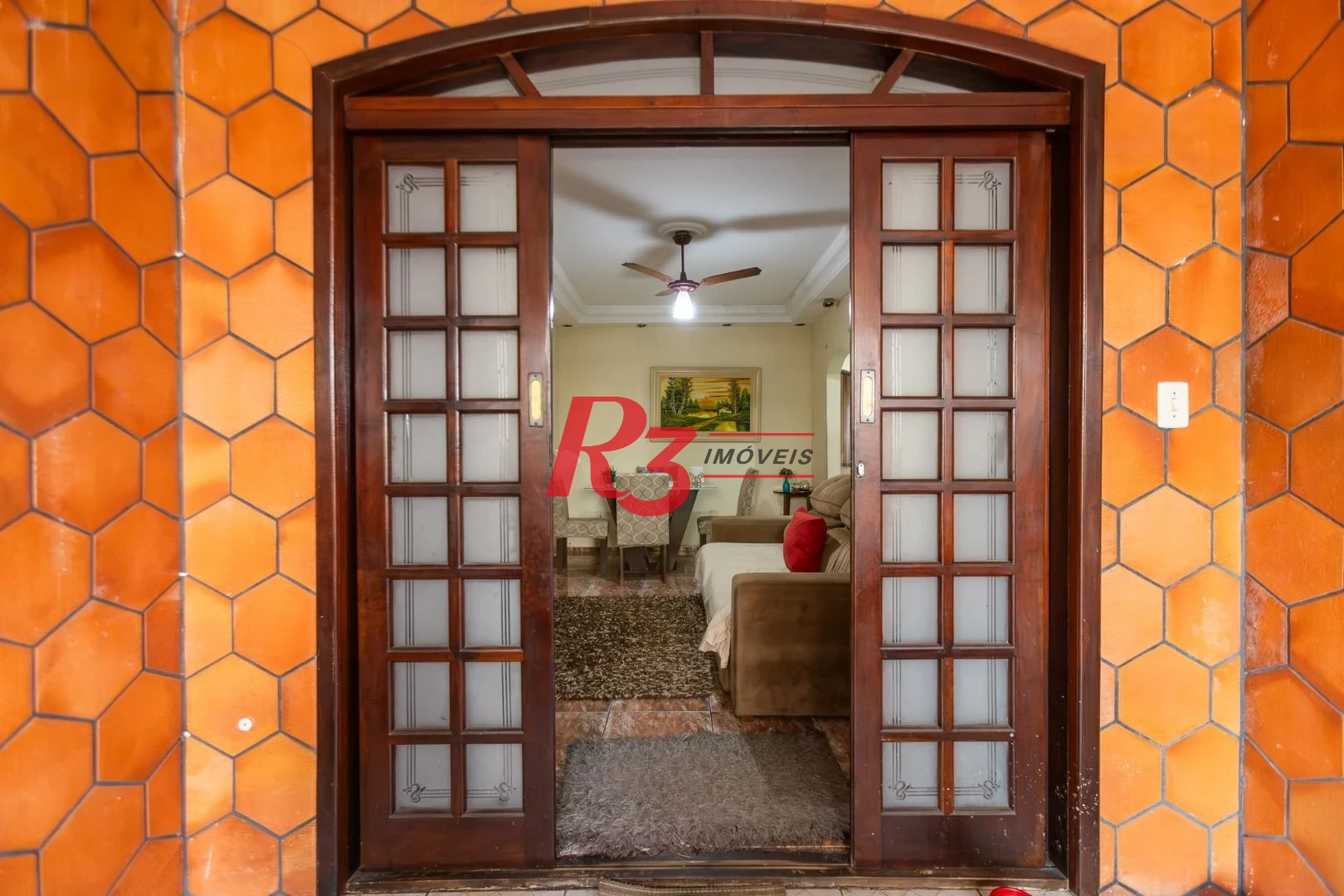 Casa com 2 dormitórios à venda, 90 m² por R$ 418.000,00 - Castelo - Santos/SP