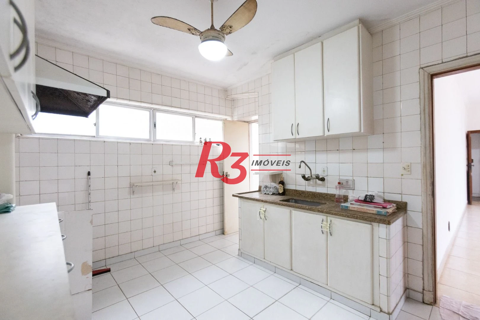 Apartamento com 2 dormitórios à venda, 148 m² por R$ 780.000,00 - Gonzaga - Santos/SP