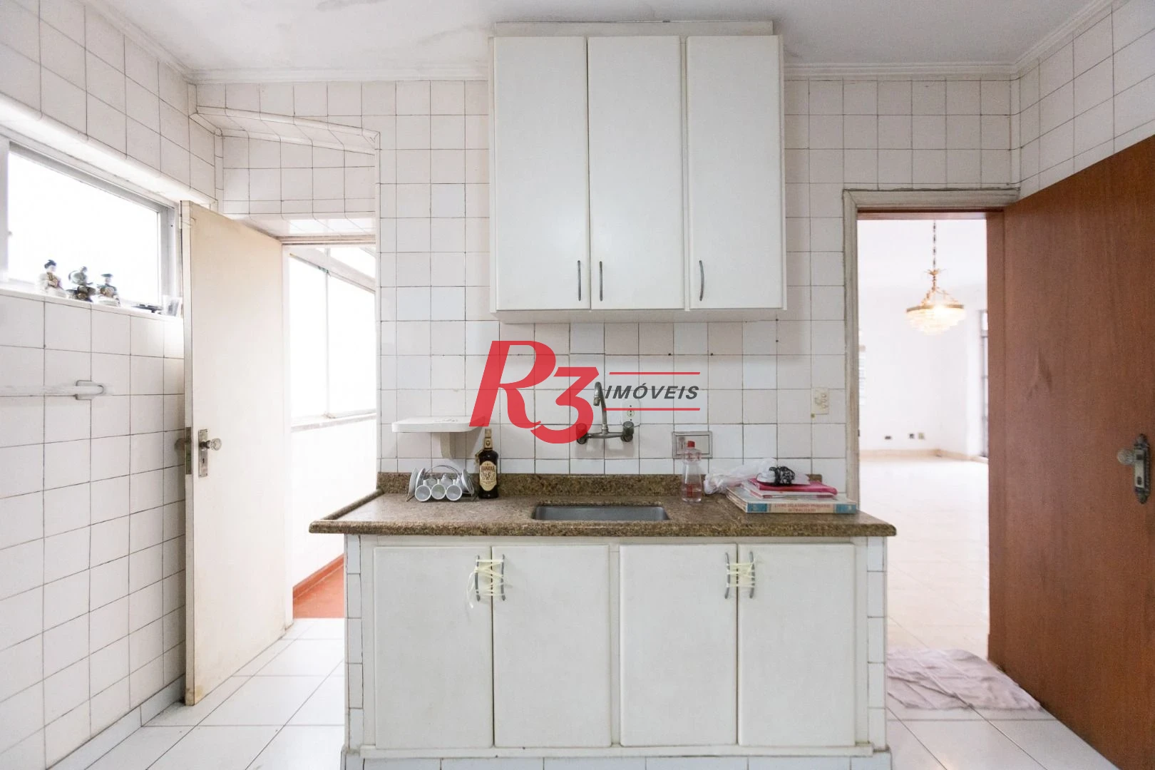 Apartamento com 2 dormitórios à venda, 148 m² por R$ 780.000,00 - Gonzaga - Santos/SP