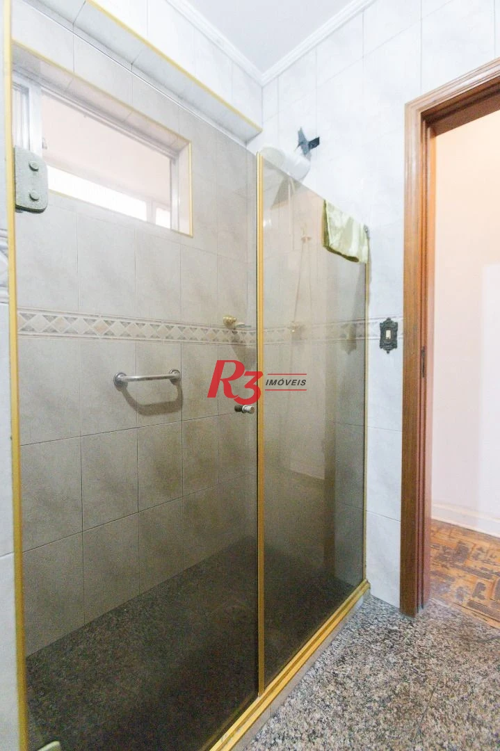 Apartamento com 2 dormitórios à venda, 148 m² por R$ 780.000,00 - Gonzaga - Santos/SP