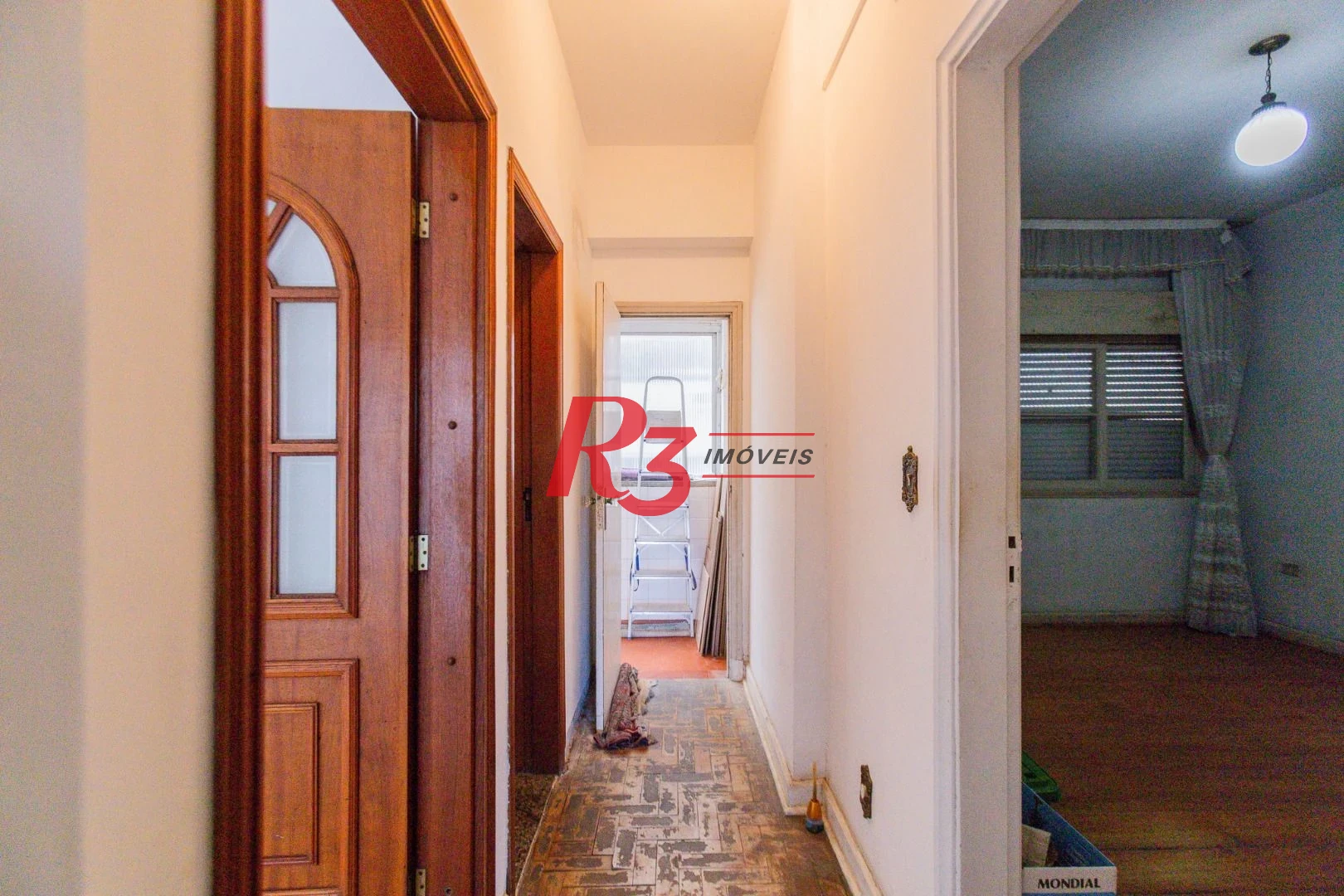 Apartamento com 2 dormitórios à venda, 148 m² por R$ 780.000,00 - Gonzaga - Santos/SP