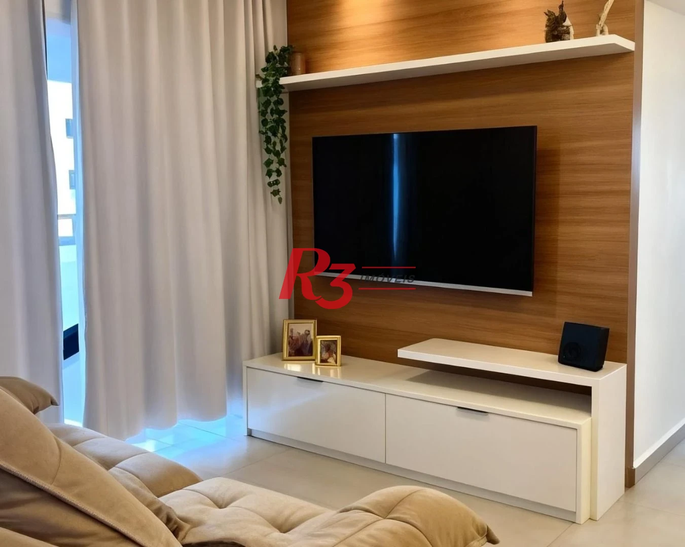 Apartamento com 2 dormitórios à venda, 60 m² por R$ 646.000,00 - Marapé - Santos/SP