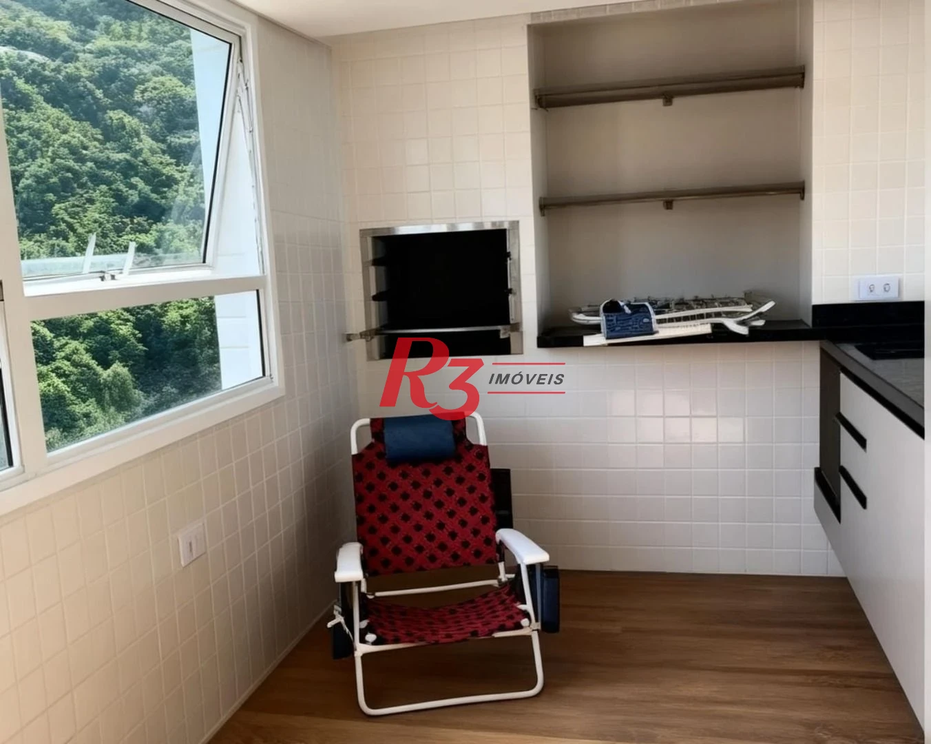 Apartamento com 2 dormitórios à venda, 60 m² por R$ 646.000,00 - Marapé - Santos/SP