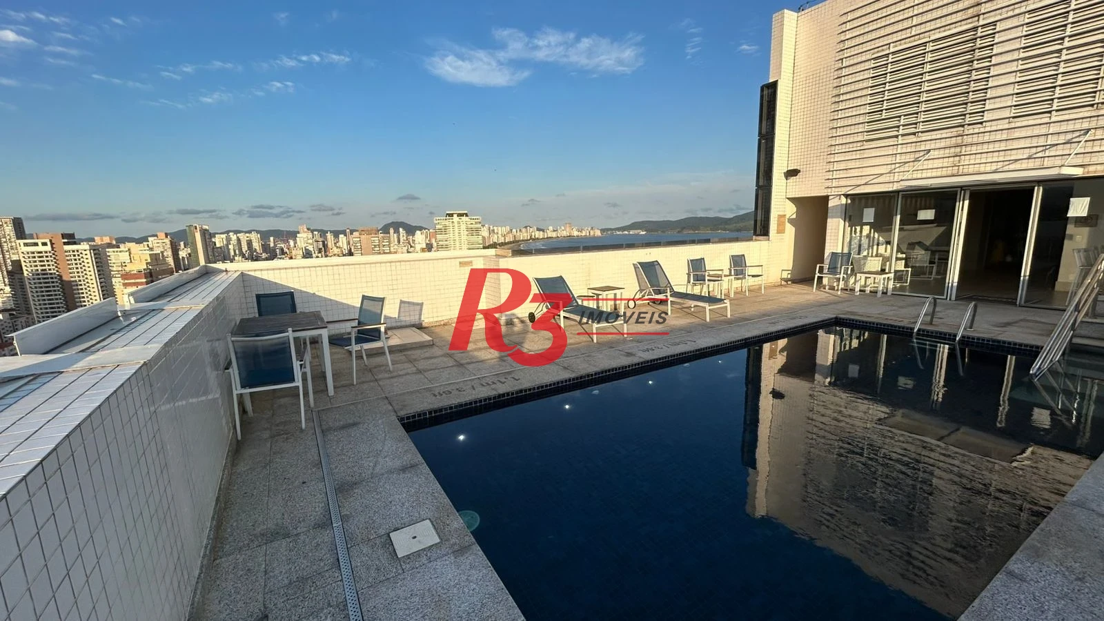 Studio com 1 dormitório à venda, 30 m² por R$ 500.000,00 - Gonzaga - Santos/SP