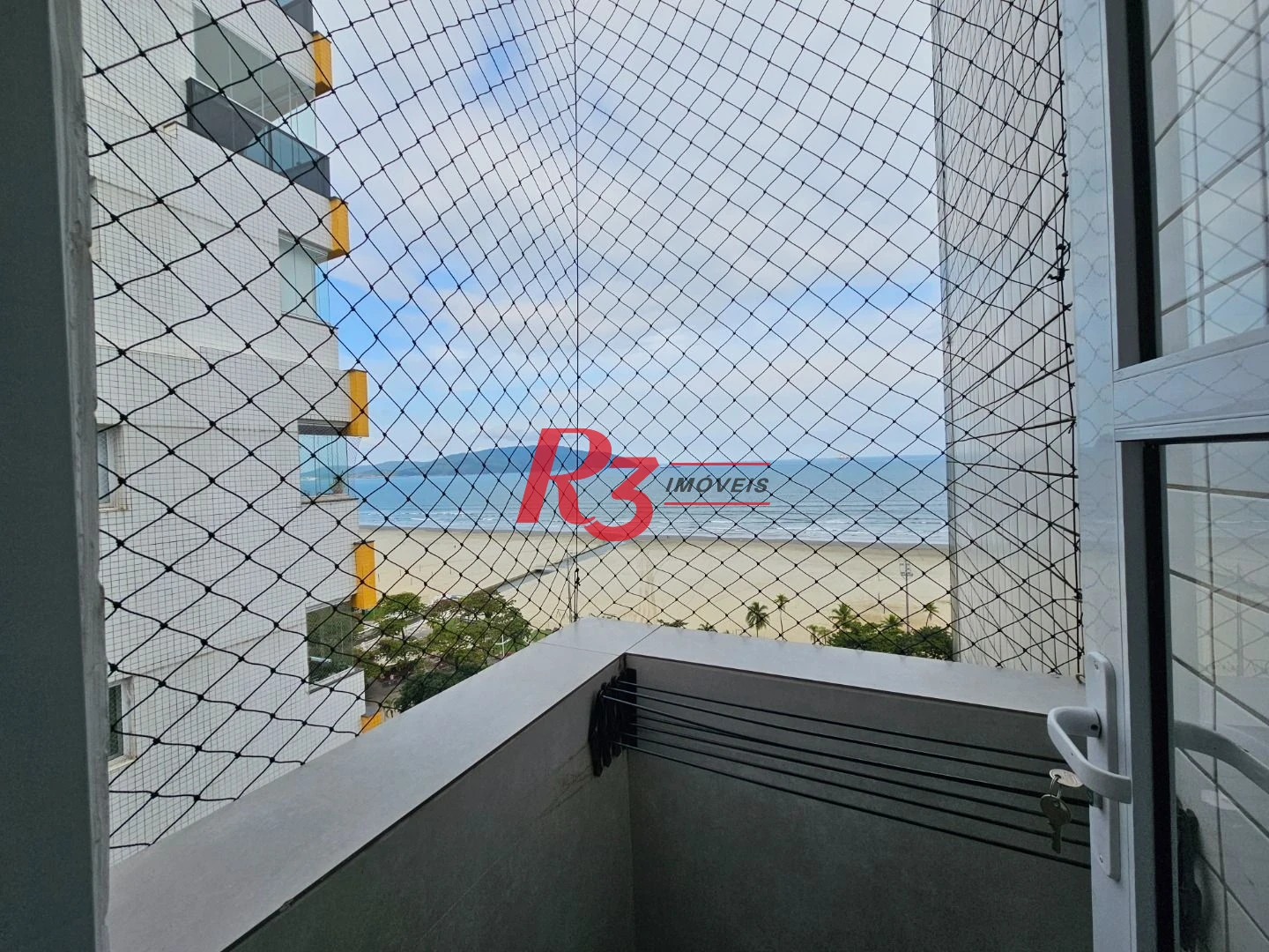 Apartamento com 3 dormitórios à venda, 104 m² por R$ 840.000,00 - José Menino - Santos/SP