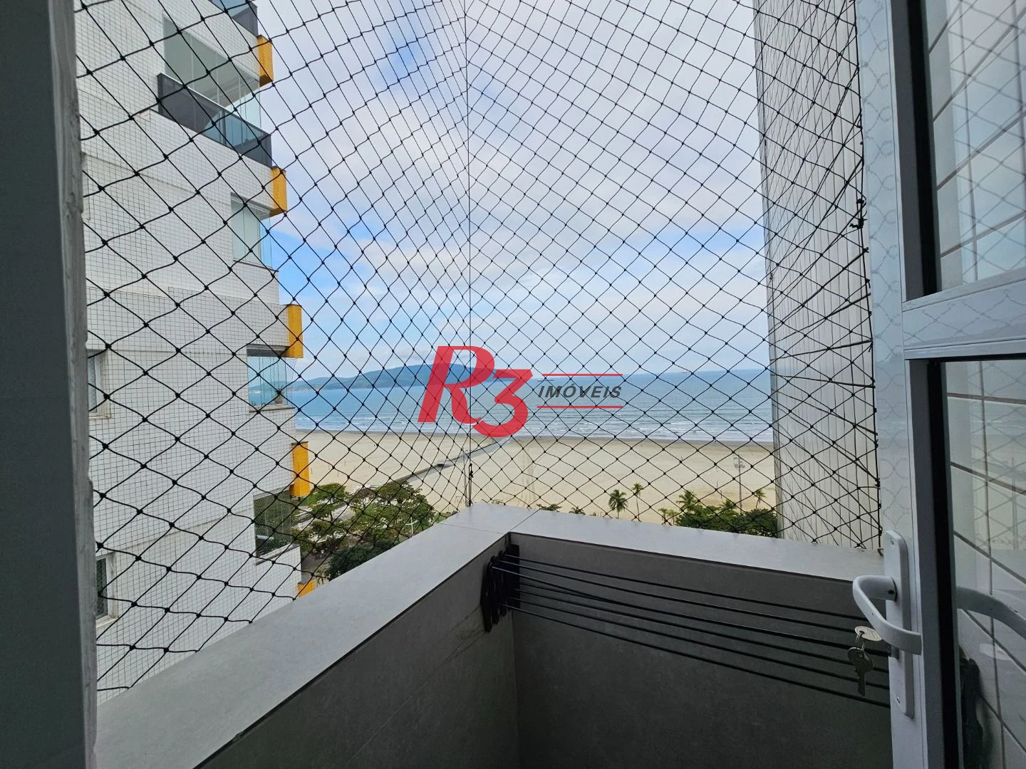 Apartamento com 3 dormitórios à venda, 104 m² por R$ 840.000,00 - José Menino - Santos/SP