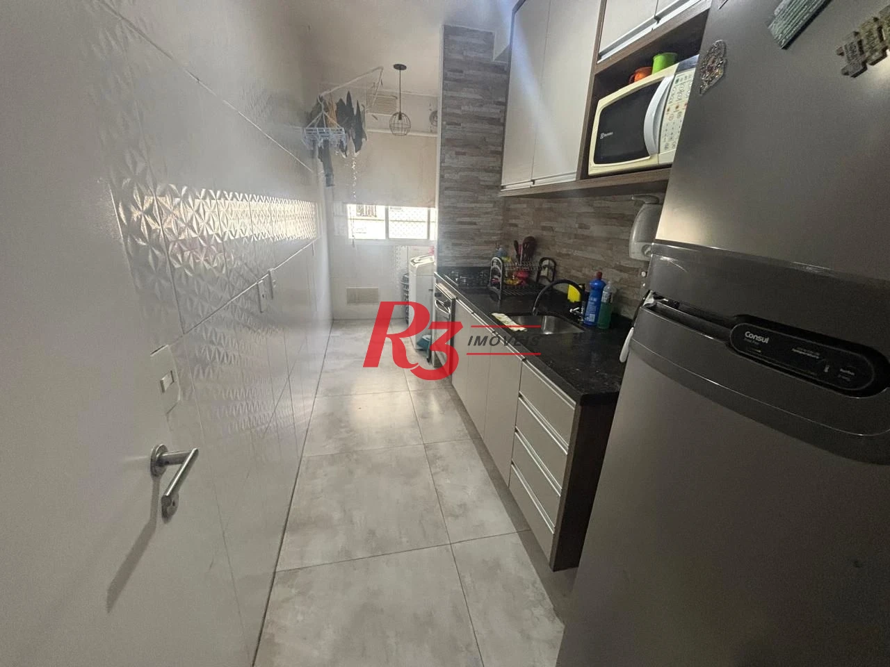 Apartamento com 3 dormitórios para alugar, 84 m² por R$ 5.500,00/mês - Marapé - Santos/SP