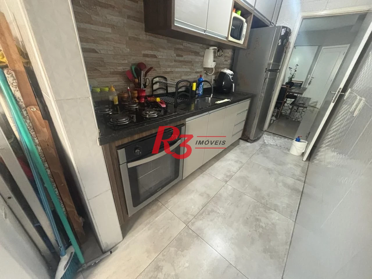 Apartamento com 3 dormitórios para alugar, 84 m² por R$ 5.500,00/mês - Marapé - Santos/SP
