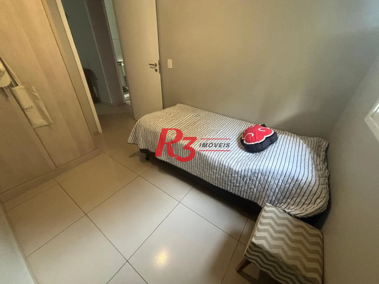 Apartamento com 3 dormitórios para alugar, 84 m² por R$ 5.500,00/mês - Marapé - Santos/SP