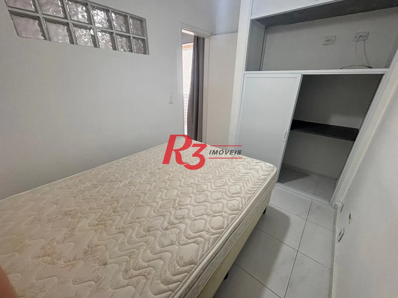 Apartamento com 1 dormitório à venda, 60 m² por R$ 470.000,00 - José Menino - Santos/SP