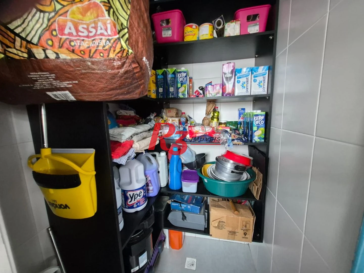 Apartamento com 2 dormitórios à venda, 77 m² por R$ 960.000,00 - Gonzaga - Santos/SP