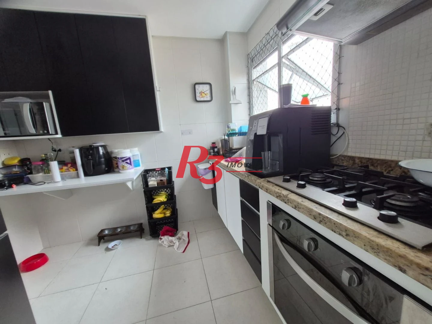 Apartamento com 2 dormitórios à venda, 77 m² por R$ 960.000,00 - Gonzaga - Santos/SP