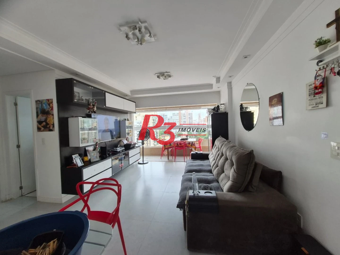 Apartamento com 2 dormitórios à venda, 77 m² por R$ 960.000,00 - Gonzaga - Santos/SP
