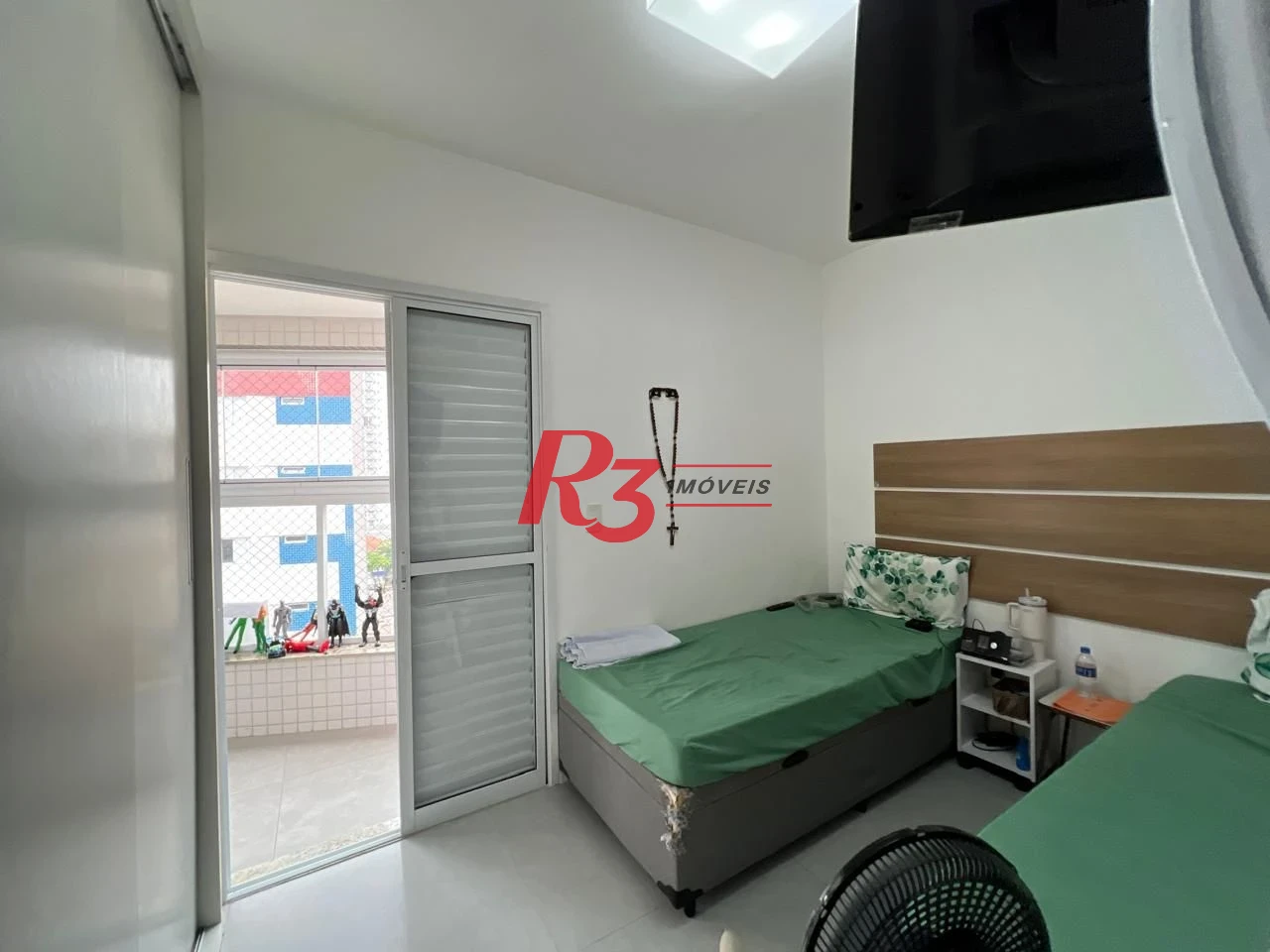 Apartamento com 2 dormitórios à venda, 77 m² por R$ 960.000,00 - Gonzaga - Santos/SP
