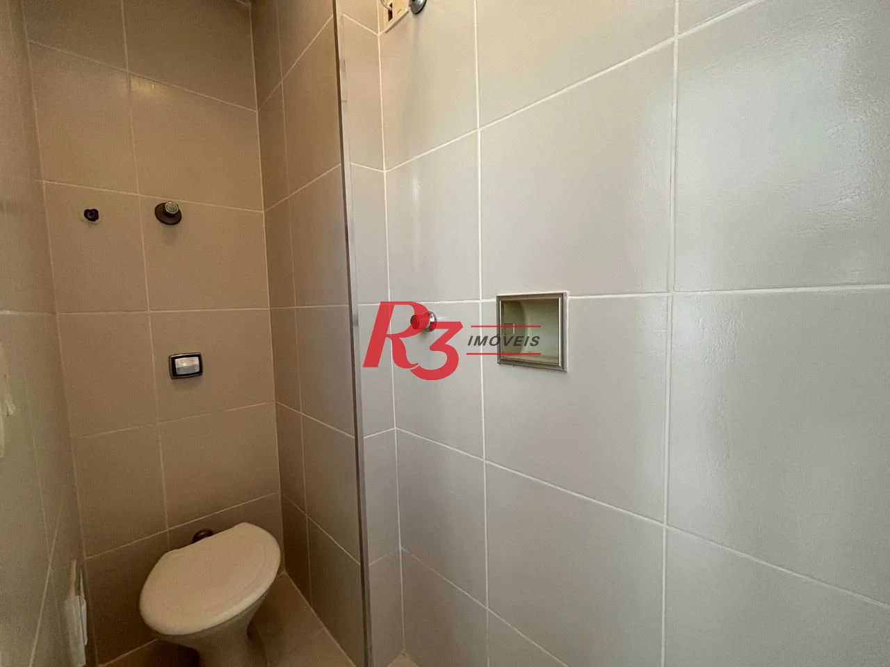 Apartamento com 3 dormitórios à venda, 131 m² por R$ 795.000,00 - Gonzaga - Santos/SP