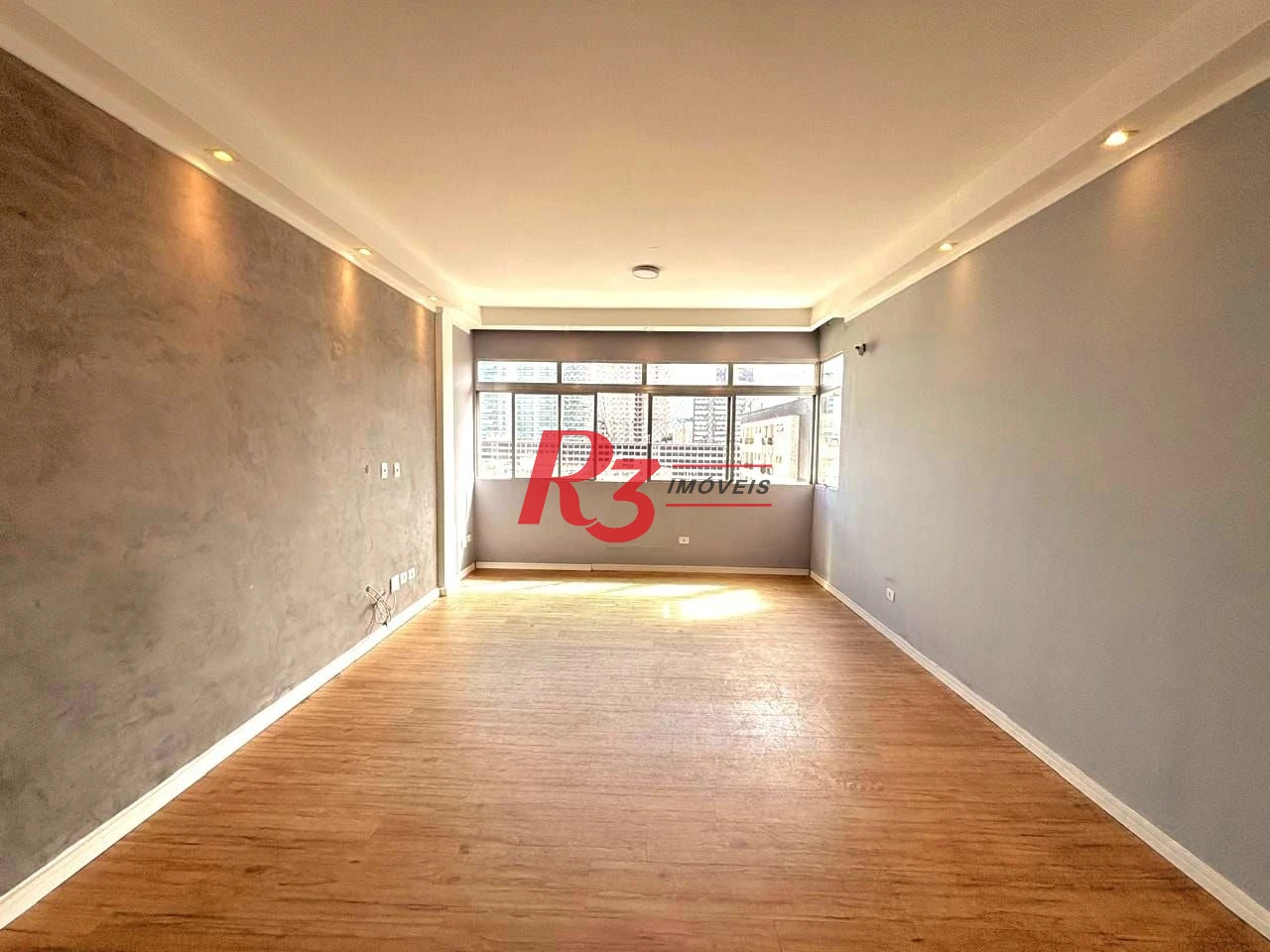 Apartamento com 3 dormitórios à venda, 131 m² por R$ 795.000,00 - Gonzaga - Santos/SP