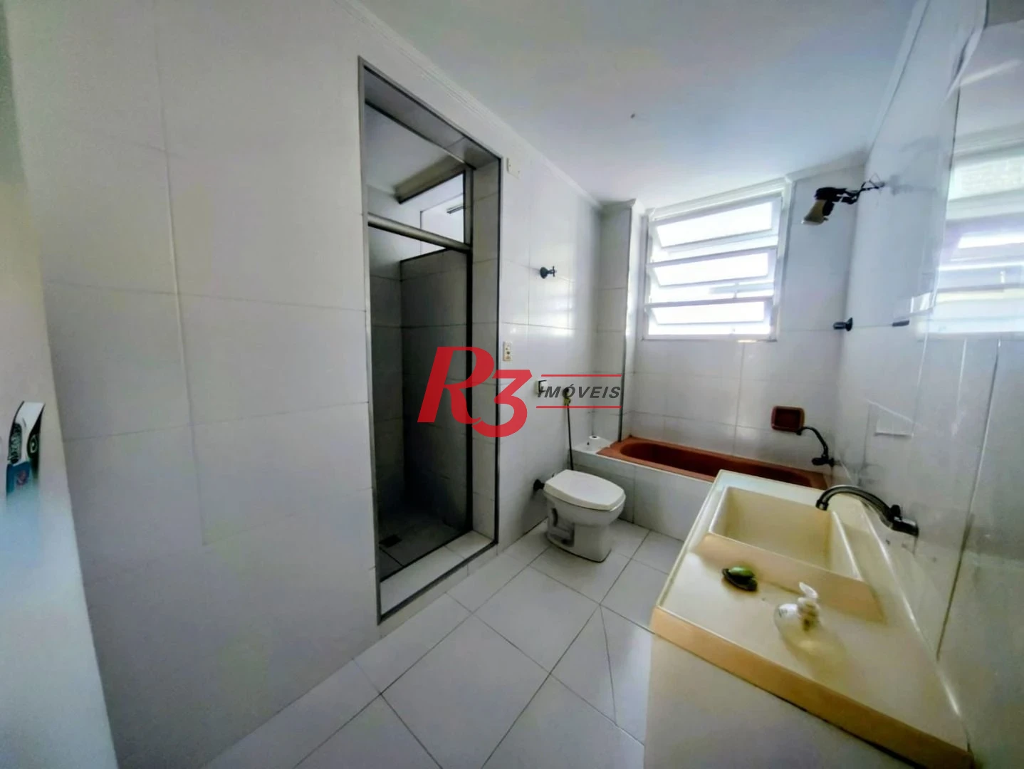 Apartamento com vista para o mar – Praia do Itararé, São Vicente