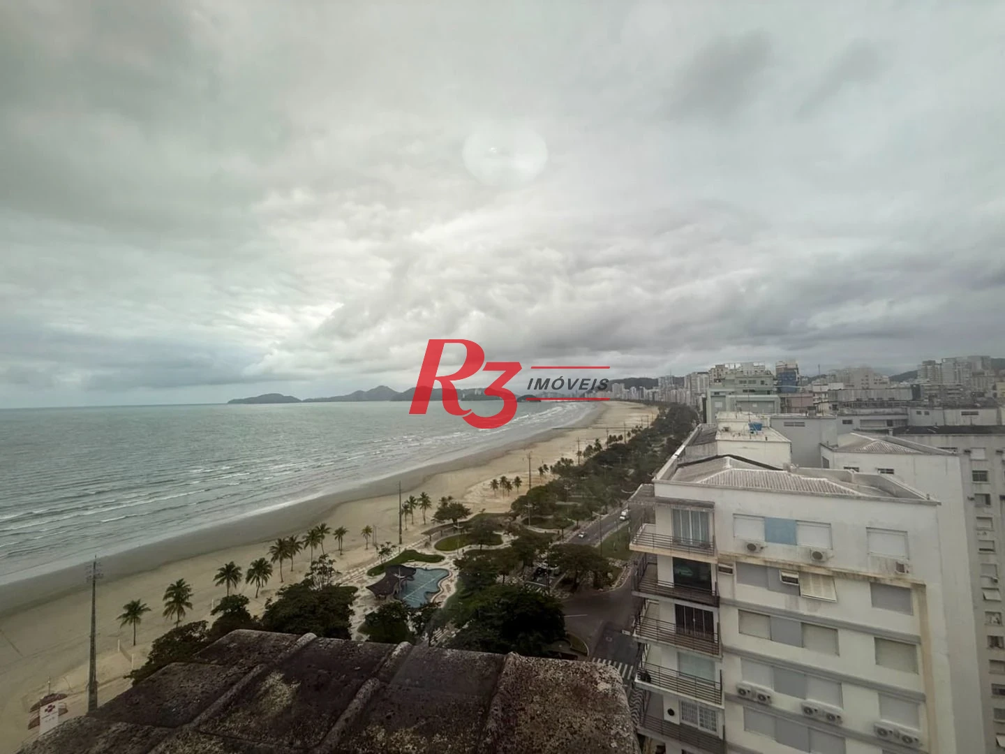 Apartamento com 3 dormitórios à venda, 194 m² por R$ 1.880.000,00 - Boqueirão - Santos/SP