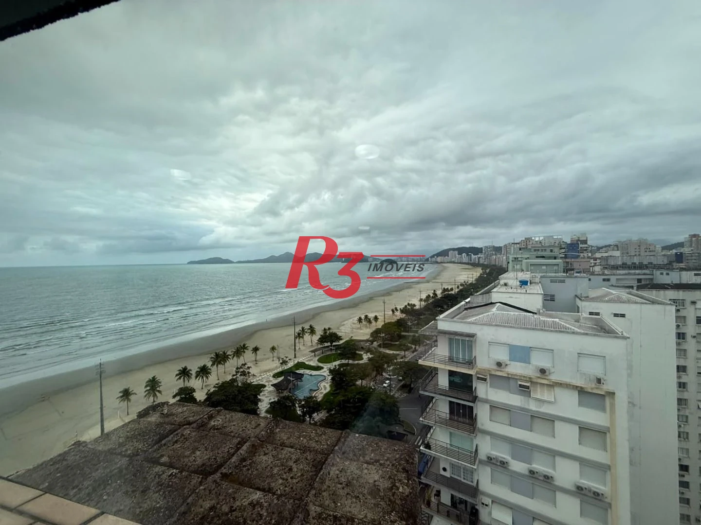 Apartamento com 3 dormitórios à venda, 194 m² por R$ 1.880.000,00 - Boqueirão - Santos/SP