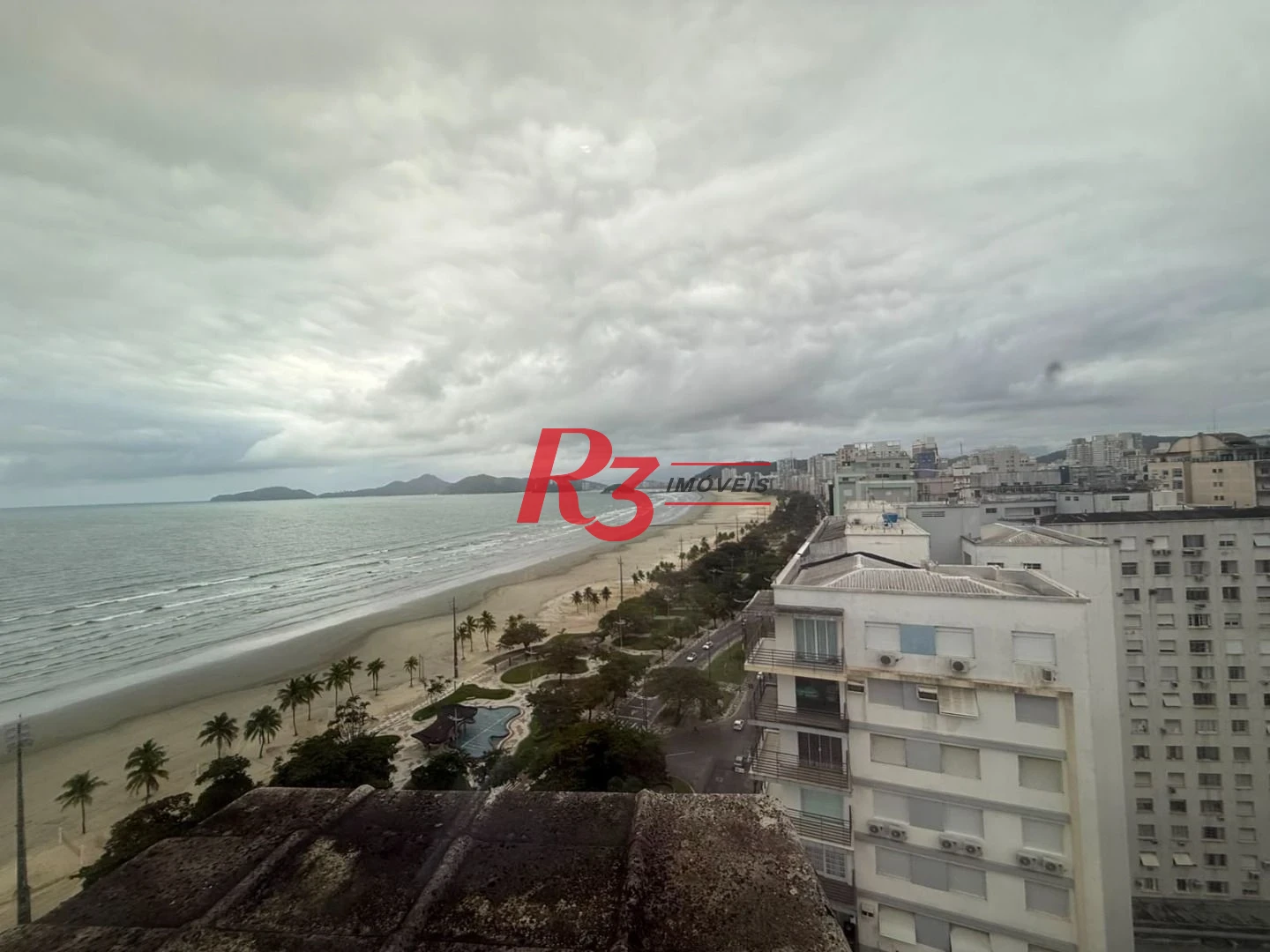 Apartamento com 3 dormitórios à venda, 194 m² por R$ 1.880.000,00 - Boqueirão - Santos/SP