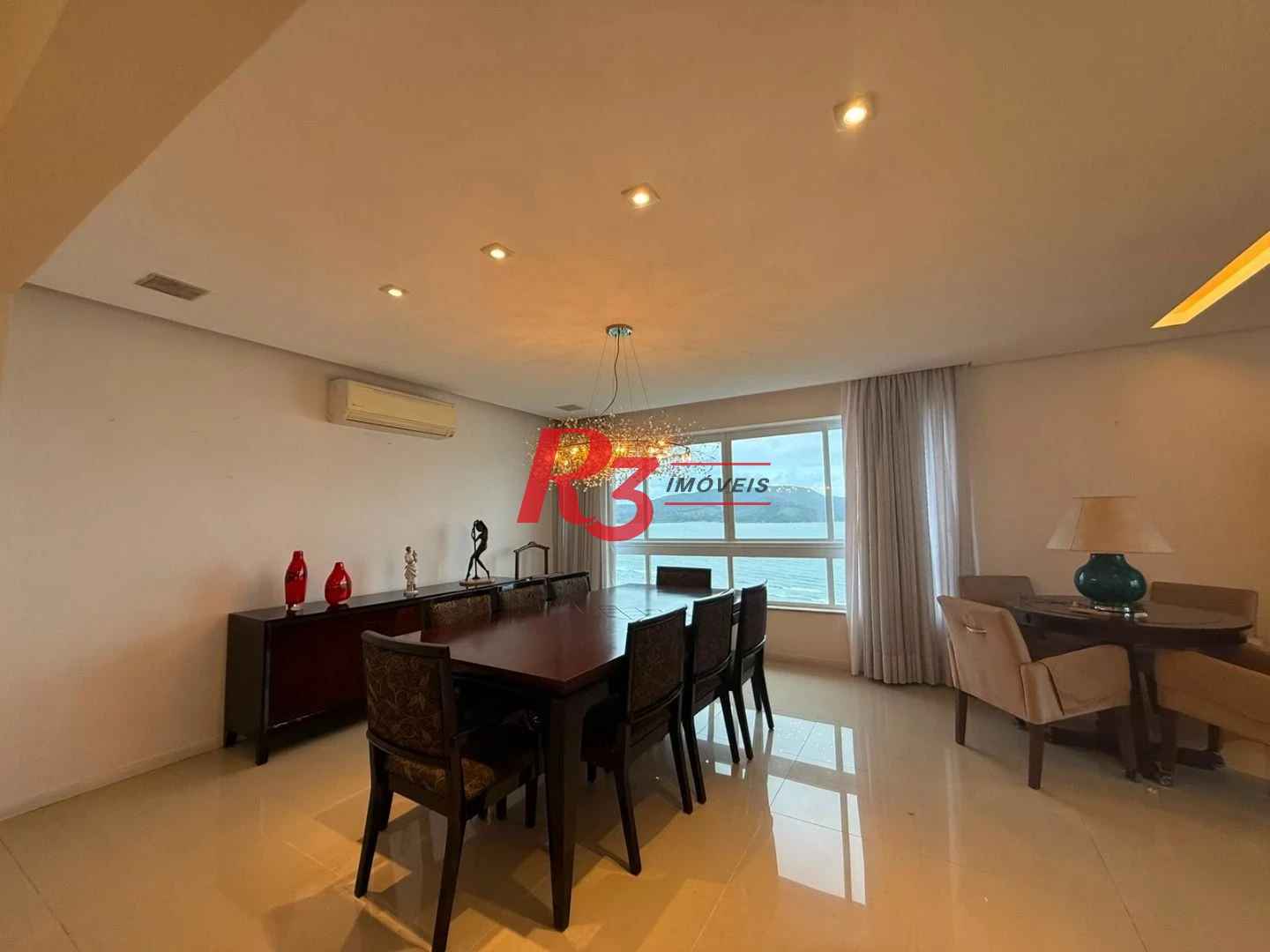 Apartamento com 3 dormitórios à venda, 194 m² por R$ 1.880.000,00 - Boqueirão - Santos/SP
