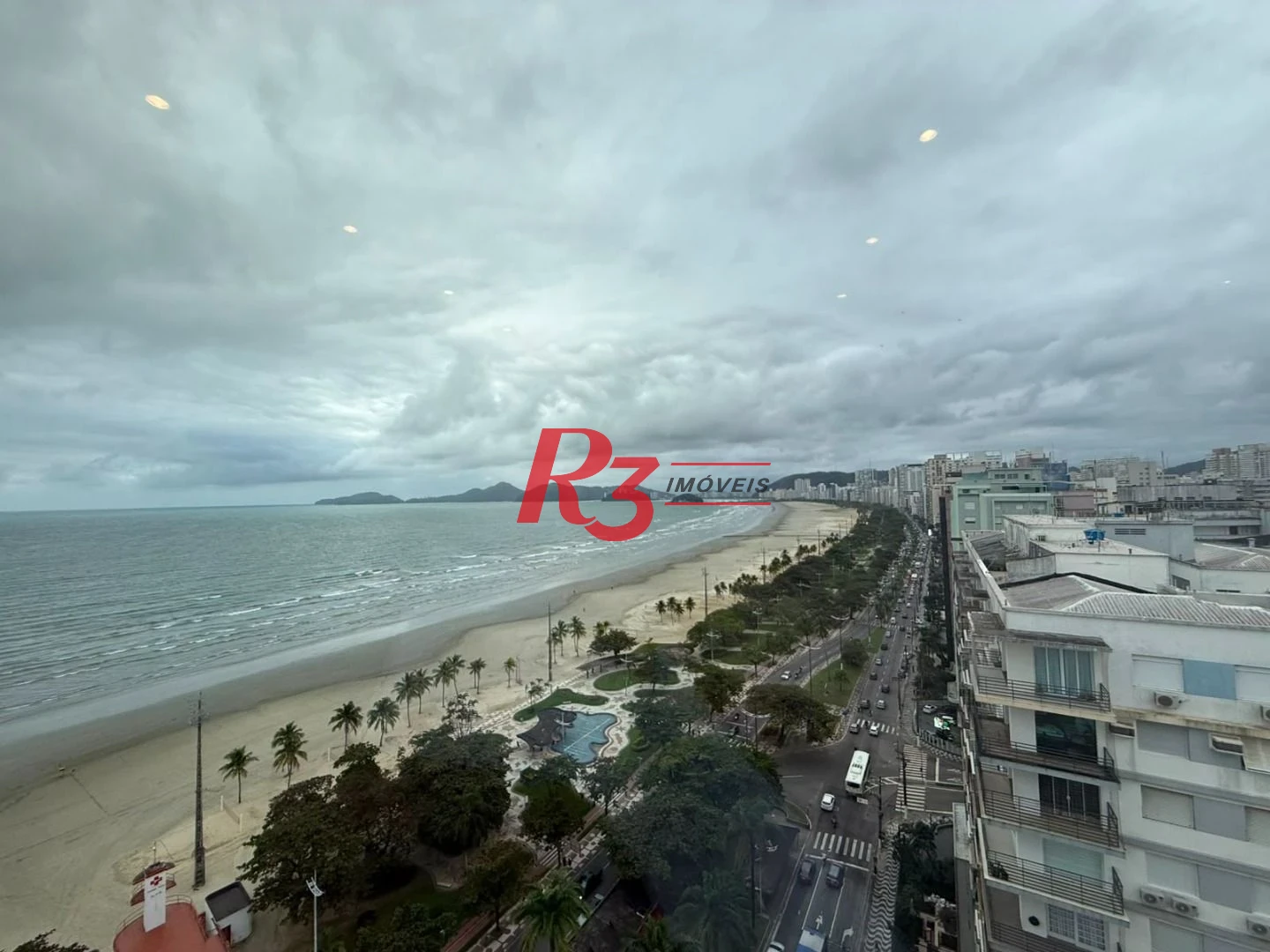Apartamento com 3 dormitórios à venda, 194 m² por R$ 1.880.000,00 - Boqueirão - Santos/SP