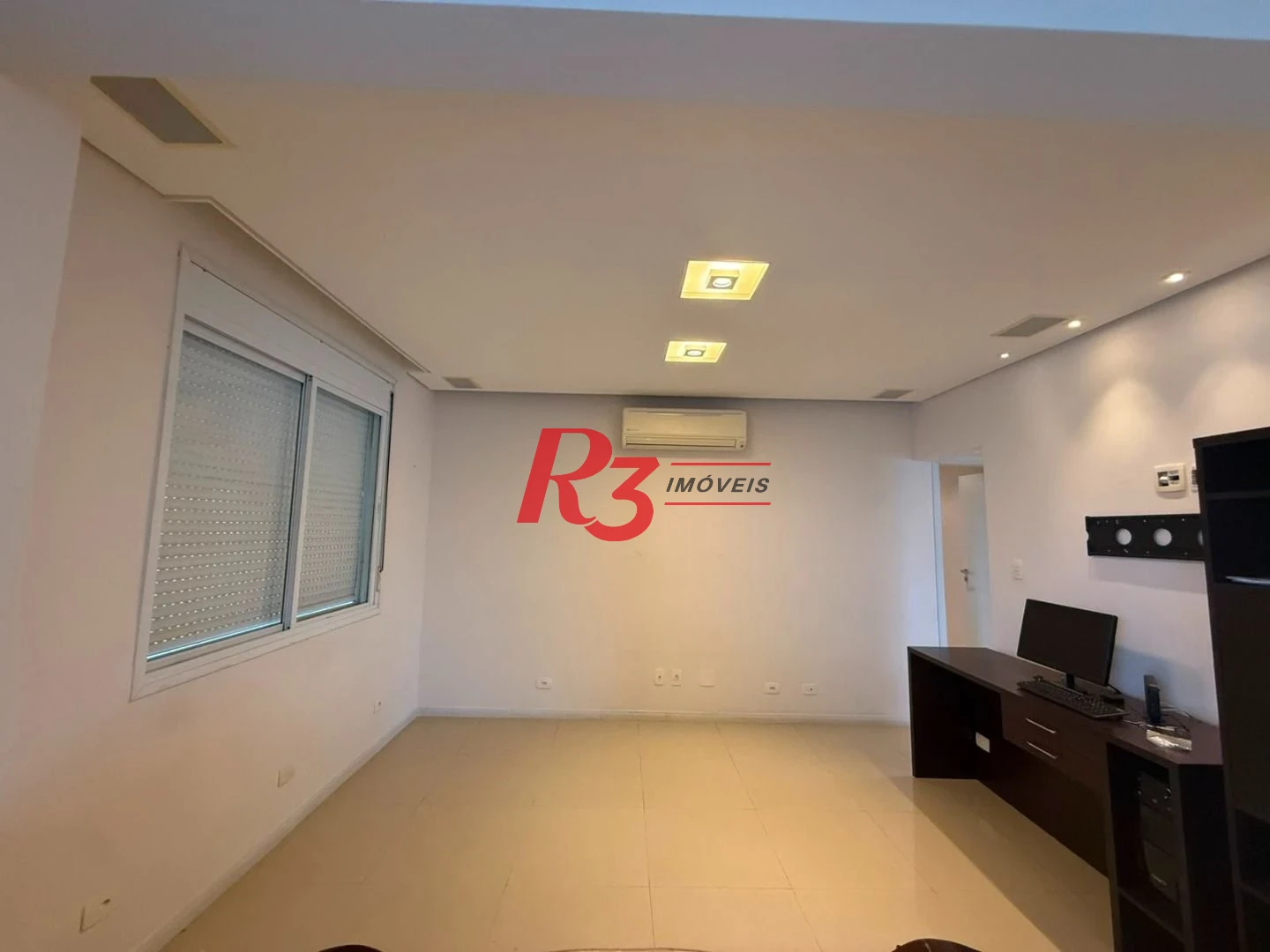 Apartamento com 3 dormitórios à venda, 194 m² por R$ 1.880.000,00 - Boqueirão - Santos/SP