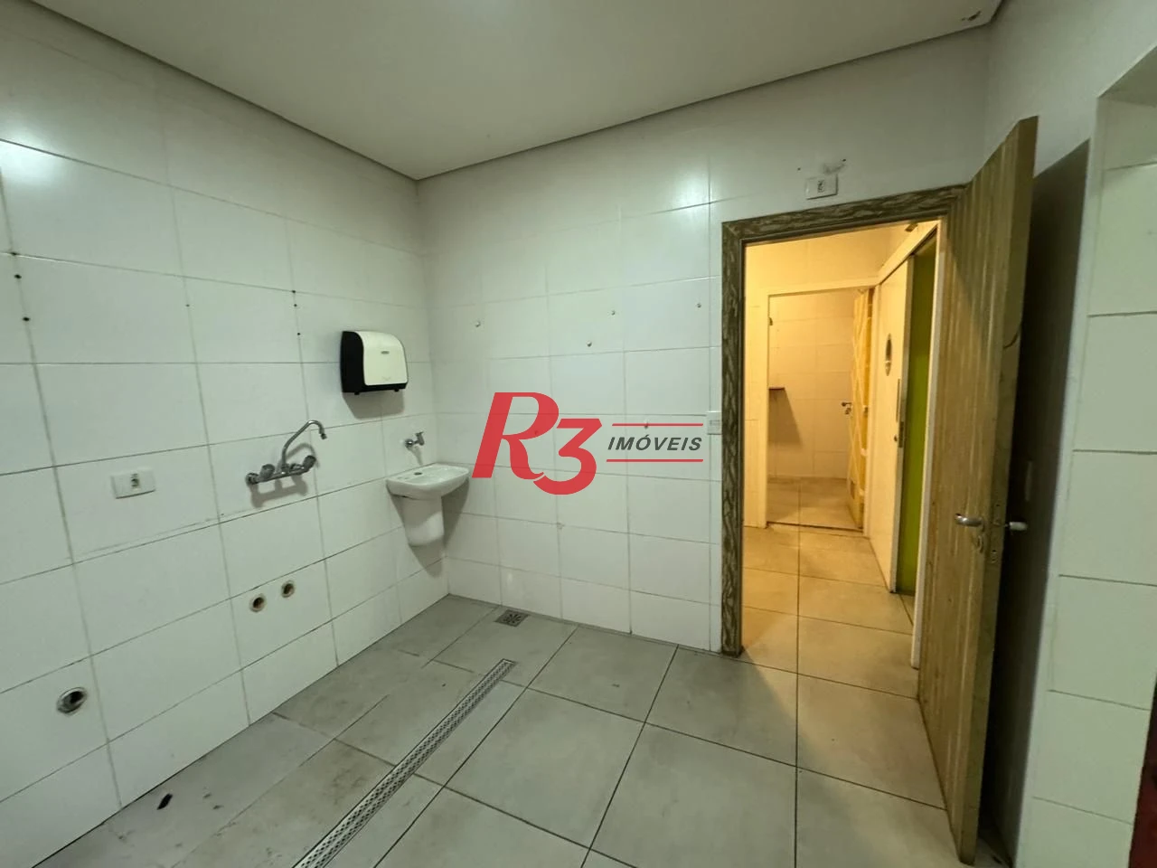 Loja para alugar, 720 m² por R$ 21.300,00/mês - Centro - Santos/SP