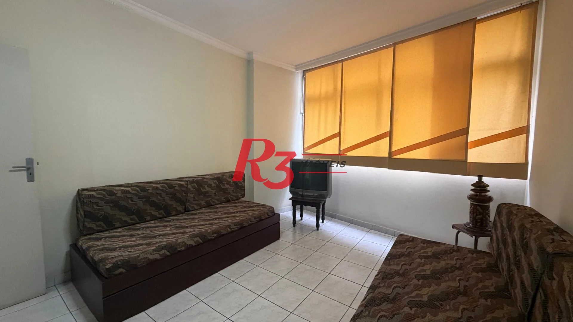 Apartamento com 2 dormitórios à venda, 54 m² por R$ 415.000,00 - Boqueirão - Santos/SP