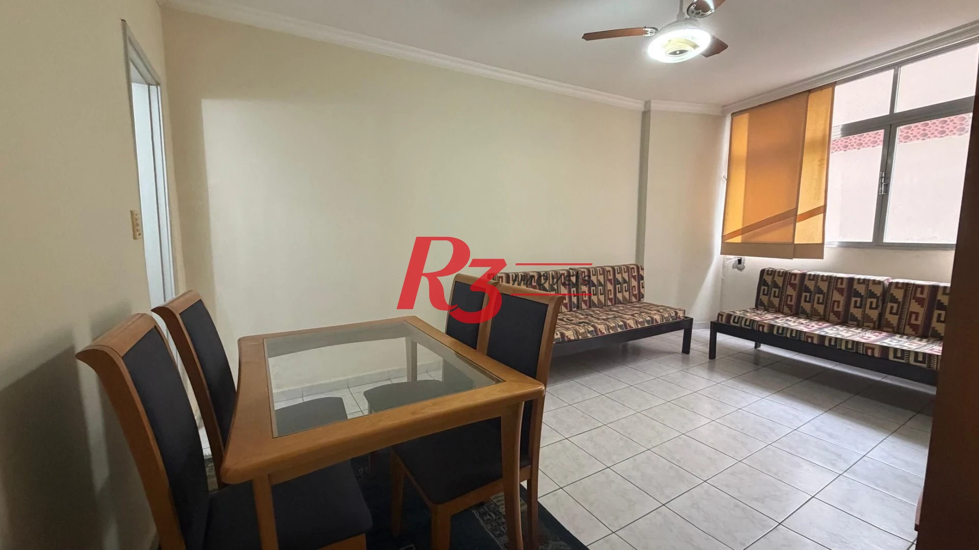 Apartamento com 2 dormitórios à venda, 54 m² por R$ 415.000,00 - Boqueirão - Santos/SP