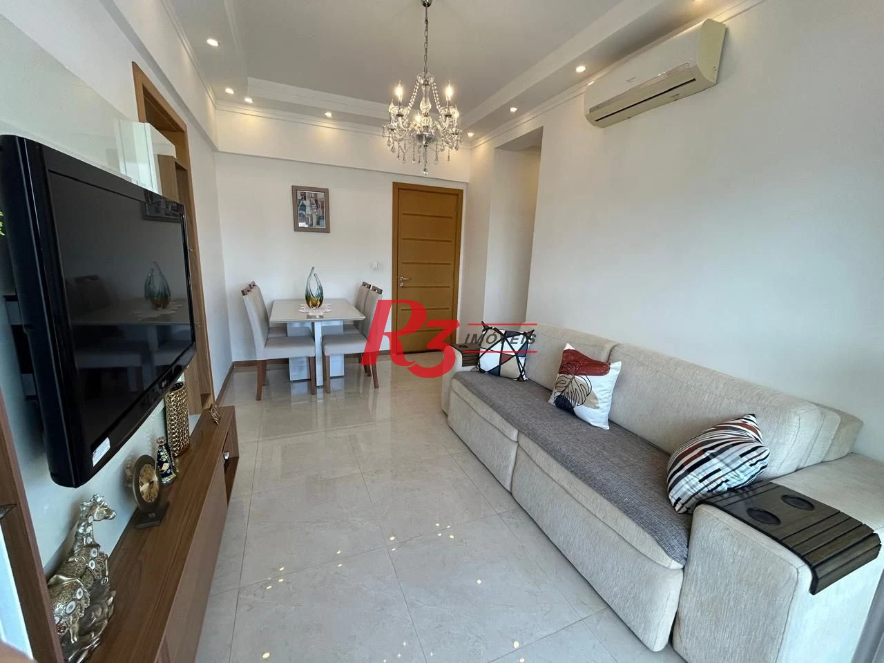 Apartamento com 1 dormitório à venda, 45 m² por R$ 640.000,00 - Campo Grande - Santos/SP