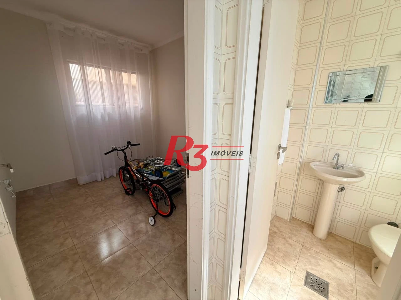 Apartamento com 3 dormitórios à venda, 127 m² por R$ 1.350.000,00 - Aparecida - Santos/SP