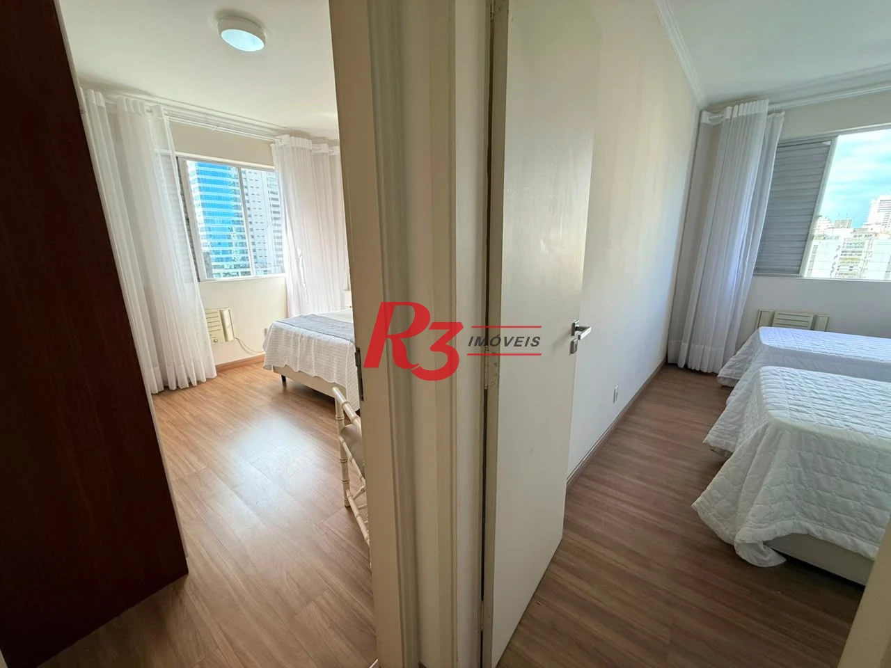 Apartamento com 3 dormitórios à venda, 127 m² por R$ 1.350.000,00 - Aparecida - Santos/SP