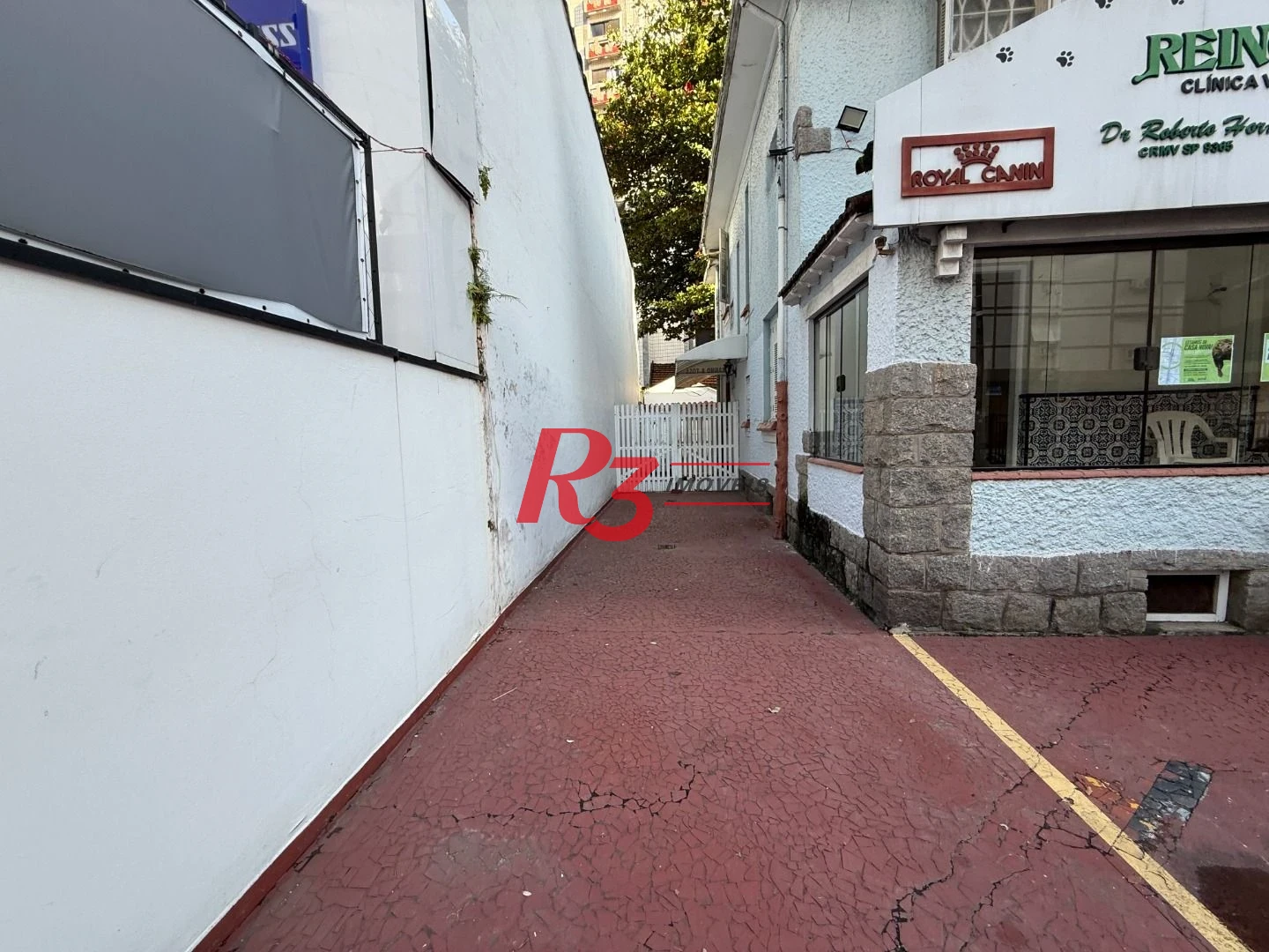 Sobrado para alugar, 257 m² por R$ 41.900,00/mês - Gonzaga - Santos/SP