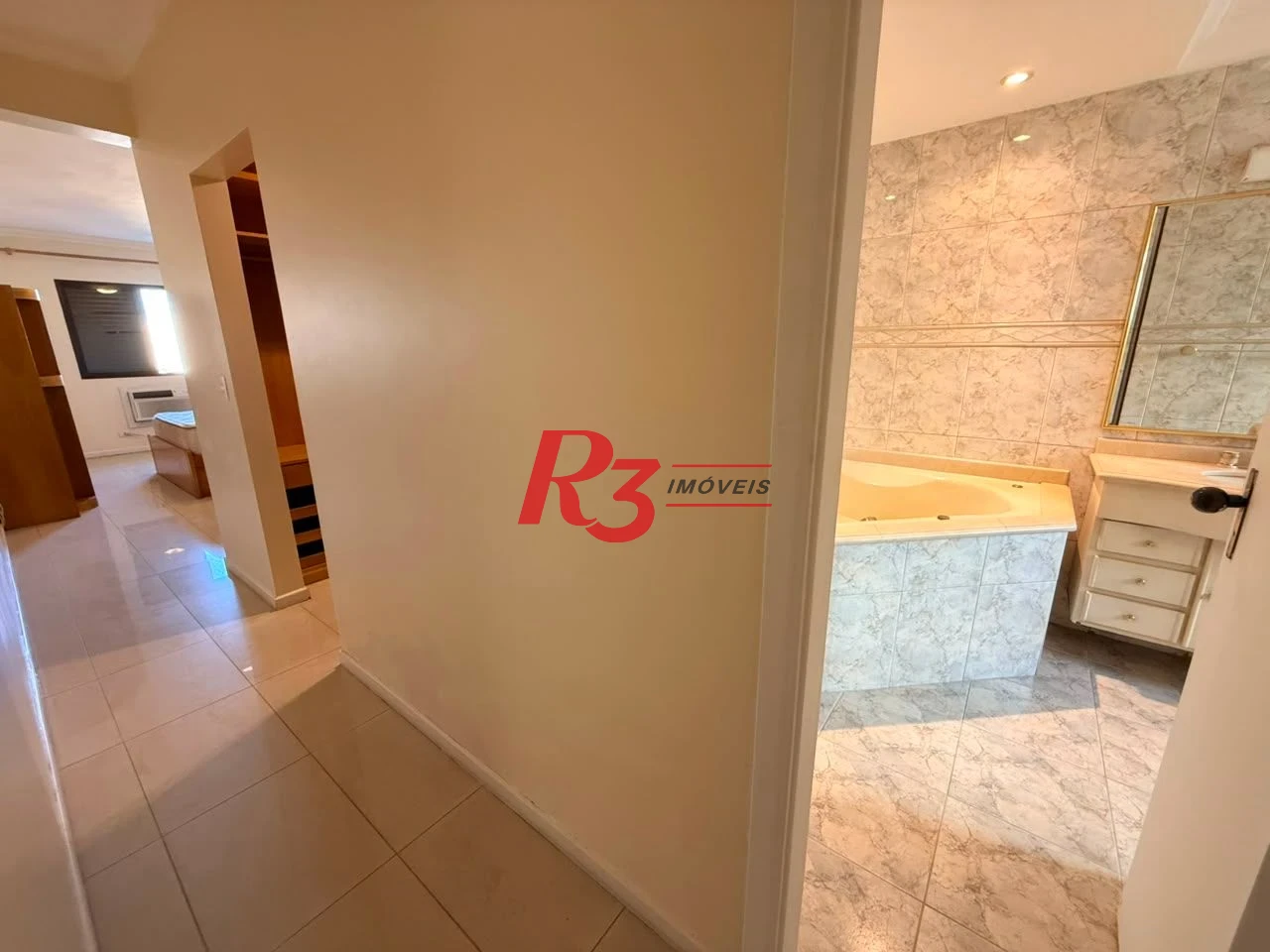 Apartamento com 4 dormitórios, 218 m² - venda por R$ 1.700.000,00 ou aluguel por R$ 9.194,00/mês - Boqueirão - Santos/SP