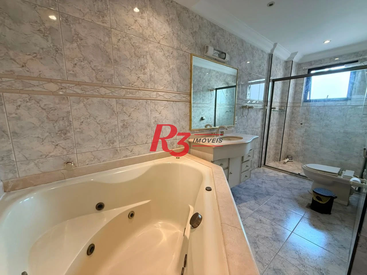 Apartamento com 4 dormitórios, 218 m² - venda por R$ 1.700.000,00 ou aluguel por R$ 9.194,00/mês - Boqueirão - Santos/SP