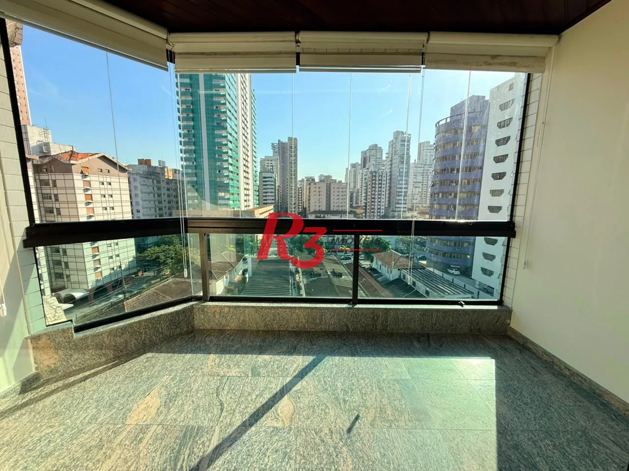 Apartamento com 2 dormitórios à venda, 136 m² por R$ 1.100.000,00 - Boqueirão - Santos/SP